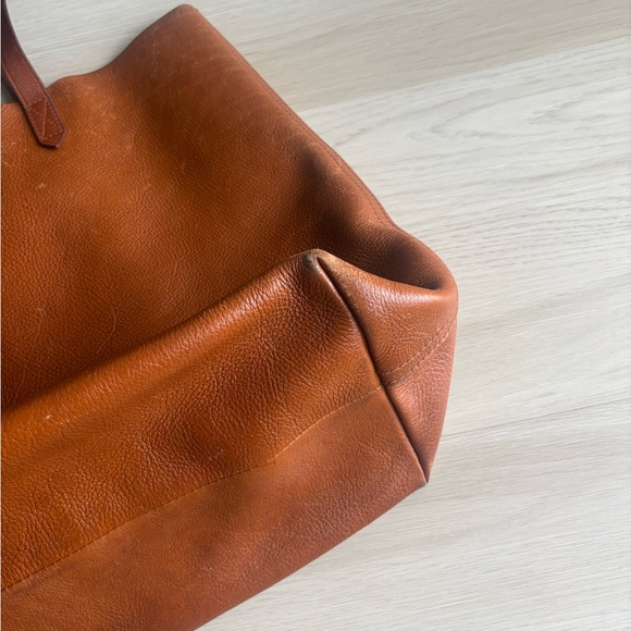 Madewell Transport Tote - Picture 9 of 9